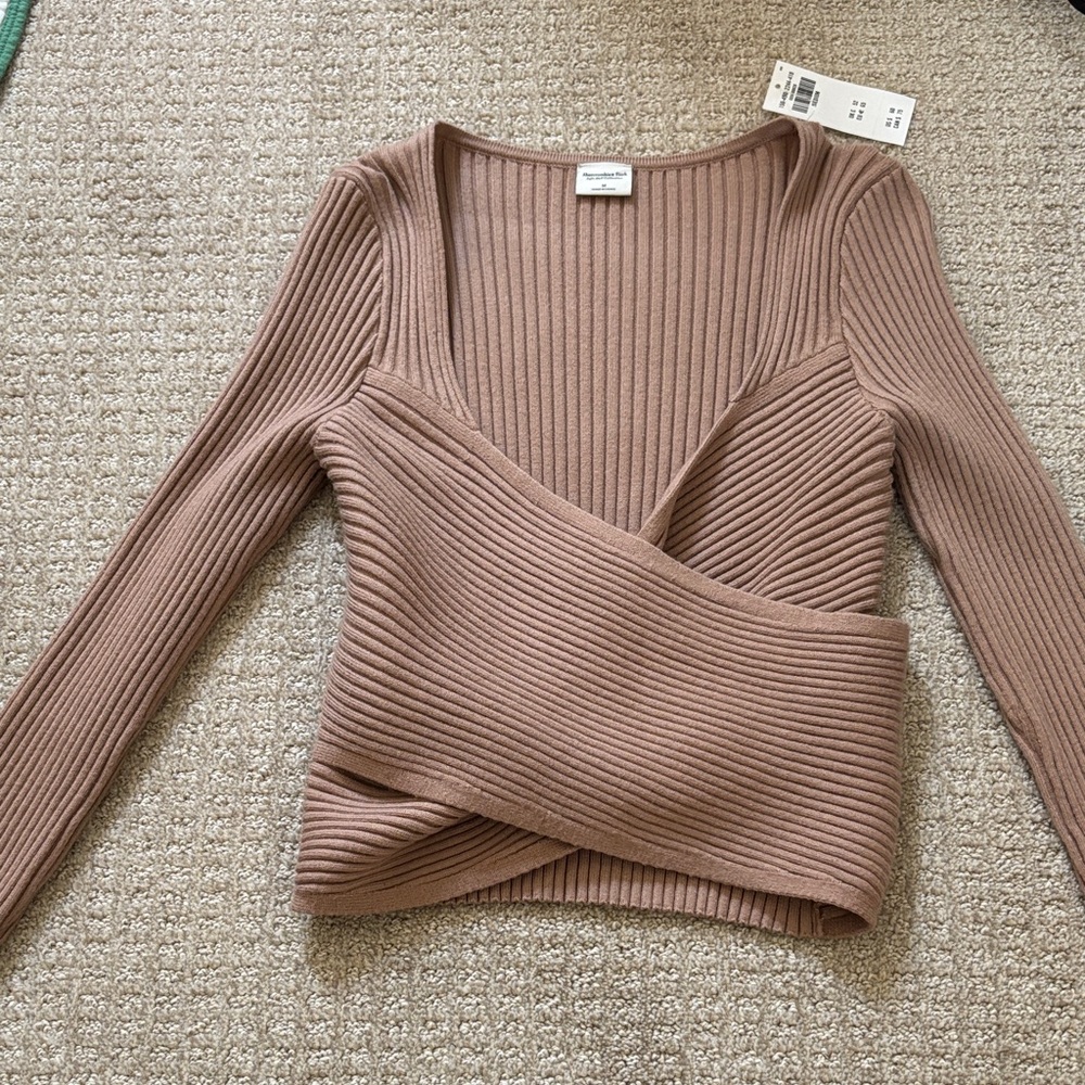 Abercrombie & Fitch Never Worn Ribbed Wrap Front Long Sleeve Top - Mauve Taupe